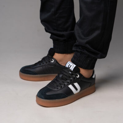 Urban AUTHENTIC TENIS UM270/WE/BLK