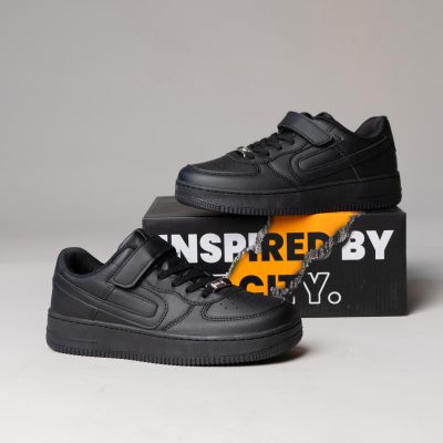 Urban Authemtic TENIS UJB005/JN/BLK