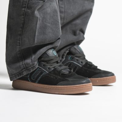 Urban Authentic TENIS UH335/ME/BLK